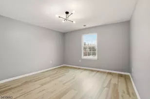 215 Hillside Ave, Newark, NJ 07108 - Photo 8