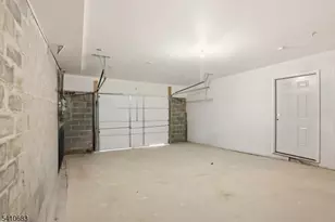 215 Hillside Ave, Newark, NJ 07108 - Photo 36