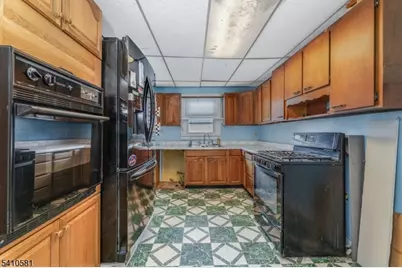 12 Brainard St, Phillipsburg, NJ 08865 - Photo 8