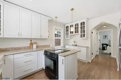 731 Woodland Ave, Roselle Park, NJ 07204 - Photo 12