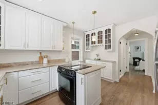 731 Woodland Ave, Roselle Park, NJ 07204 - Photo 12