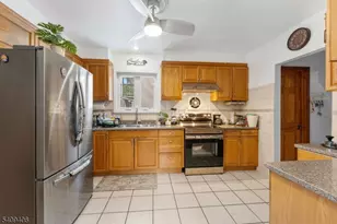 45 Leick Ave, Carteret, NJ 07008 - Photo 8