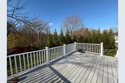 60 Brown Ave, Butler, NJ 07405 - Photo 8