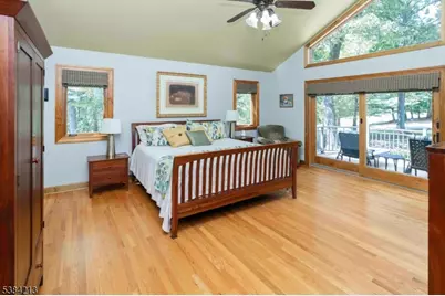 1 Fawn Ridge Rd, Clinton Township, NJ 08833 - Photo 6