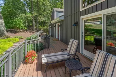 1 Fawn Ridge Rd, Clinton Township, NJ 08833 - Photo 10