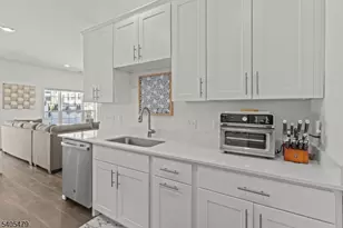 48 Harvest Wy, Little Falls Township, NJ 07424 - Photo 14