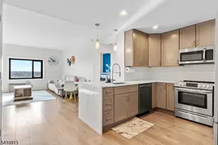 1 Carriage City Plz, Rahway, NJ 07065 - Photo 1