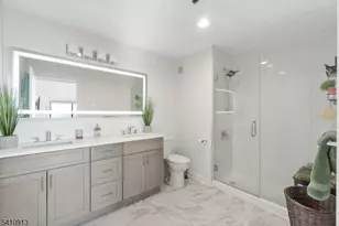 1 Carriage City Plz, Rahway, NJ 07065 - Photo 10