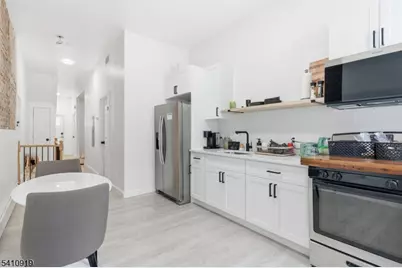 295 Dr Mlk Blvd, Newark, NJ 07102 - Photo 4