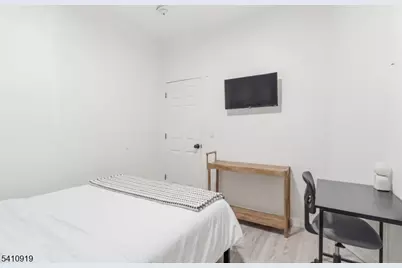 295 Dr Mlk Blvd, Newark, NJ 07102 - Photo 10