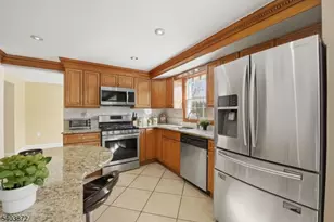 41 Woodland Rd, Bloomfield, NJ 07003 - Photo 10