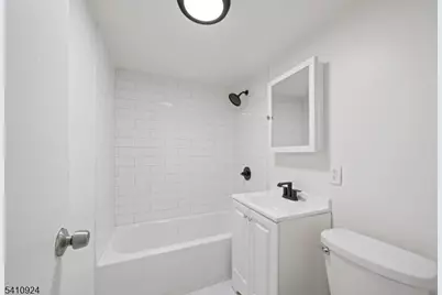 275 Prospect St #16M, East Orange, NJ 07017 - Photo 6