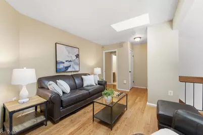 40 Chestnut Ct #40, Bernards Township, NJ 07920 - Photo 20