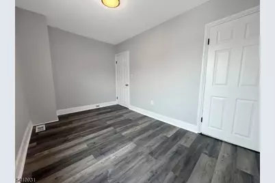 65 Davis St, Phillipsburg, NJ 08865 - Photo 16