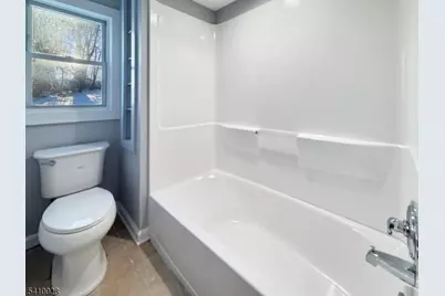 564 Warren St, Phillipsburg, NJ 08865 - Photo 32