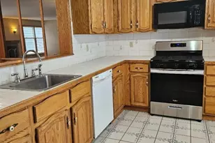 95 Laurelwood Ct, Rockaway Township, NJ 07866 - Photo 8