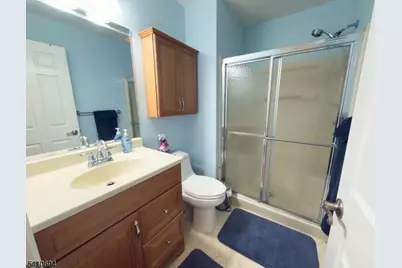 37 Boston Ct, Newark, NJ 07103 - Photo 24