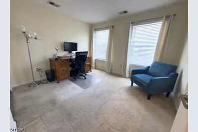 37 Boston Ct, Newark, NJ 07103 - Photo 22