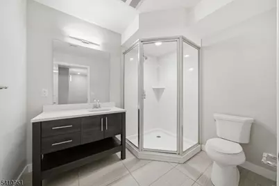 764 Newbridge Rd, Teaneck Township, NJ 07666 - Photo 16