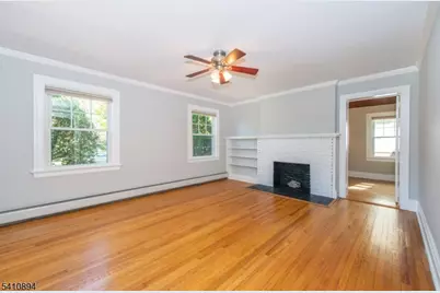 267 Park St #1, Montclair, NJ 07043 - Photo 2