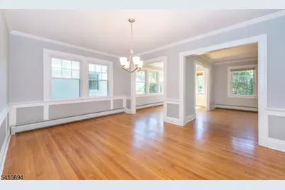 267 Park St #1, Montclair, NJ 07043 - Photo 4