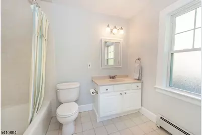 267 Park St #1, Montclair, NJ 07043 - Photo 10