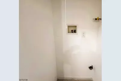 158 Catherine St #B, Elizabeth, NJ 07201 - Photo 12