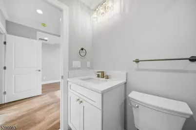 10 Buena Rd, Parsippany, NJ 07054 - Photo 28