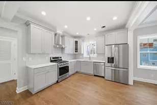 10 Buena Rd, Parsippany, NJ 07054 - Photo 10