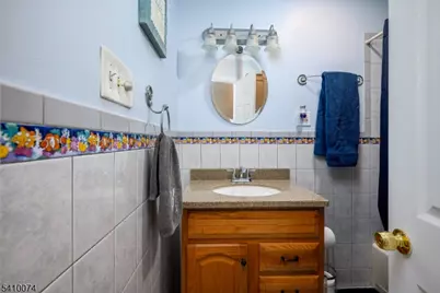 272 Westfield Ave, Clark Township, NJ 07066 - Photo 14