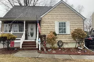 272 Westfield Ave, Clark Township, NJ 07066 - Photo 2