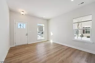 20 Owen Ct, Franklin Township, NJ 08873 - Photo 16