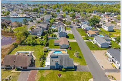 79 16th St, Toms River Township, NJ 08753 - Photo 8