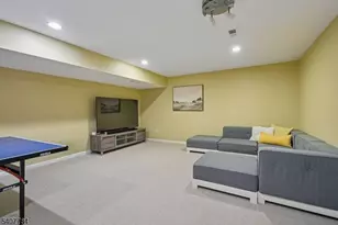 122 Hempstead Ct, Madison, NJ 07940 - Photo 24