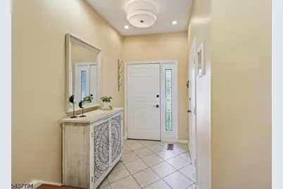 122 Hempstead Ct, Madison, NJ 07940 - Photo 12