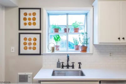 276 Bay Ave, Glen Ridge, NJ 07028 - Photo 16