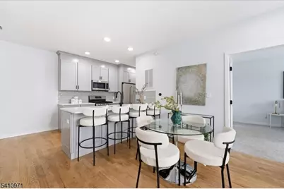 660 Bloomfield Ave #402, Bloomfield, NJ 07003 - Photo 6