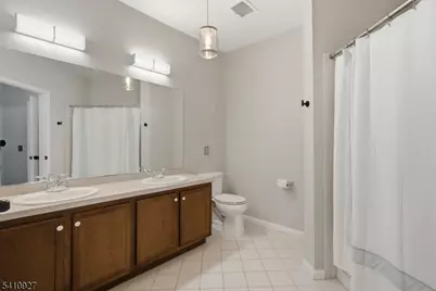 311 Timberlake Dr #311, Ewing Township, NJ 08618 - Photo 22