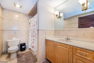 1635 Union Valley Rd, West Milford, NJ 07480 - Photo 32