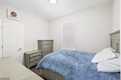 164 Parker St, Newark, NJ 07104 - Photo 22