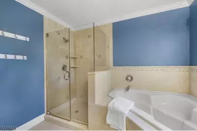 2103 Vroom Dr, Bridgewater, NJ 08807 - Photo 14