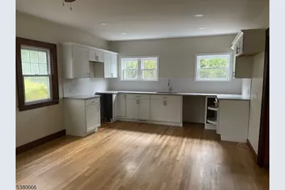 1621 Hamburg Tpke, Wayne, NJ 07470 - Photo 8