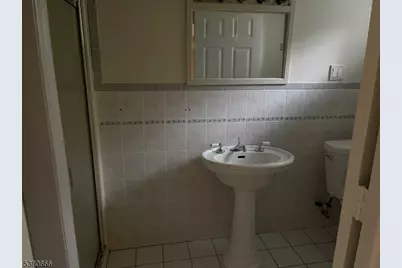 1621 Hamburg Tpke, Wayne, NJ 07470 - Photo 6