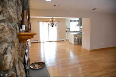 2 Edith Ct, East Hanover Township, NJ 07936 - Photo 18