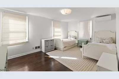 132 Cresthill Ave, Clifton, NJ 07012 - Photo 10