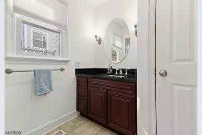 132 Cresthill Ave, Clifton, NJ 07012 - Photo 8