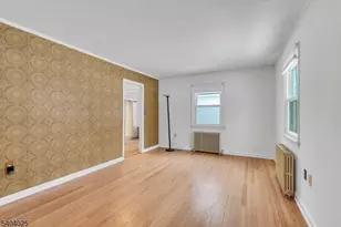 239 Fox Hill Rd, Parsippany, NJ 07834 - Photo 6