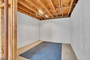 239 Fox Hill Rd, Parsippany, NJ 07834 - Photo 28