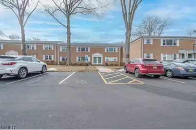 161 Evergreen Rd Unit #12B, Edison, NJ 08837 - Photo 16