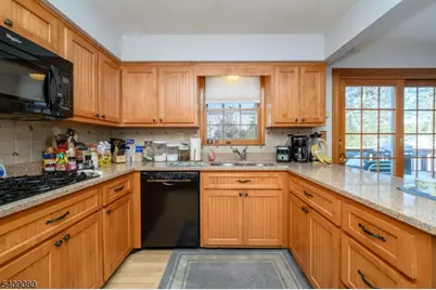 20 Mulford Ln, Hillsborough Township, NJ 08844 - Photo 10